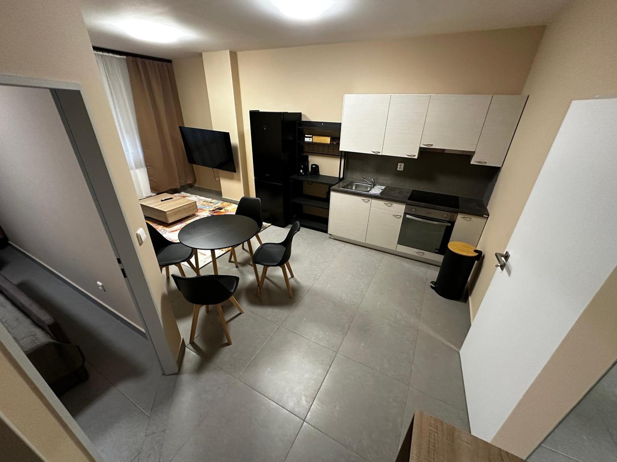 Aparthotel Olympland ทรุตนอฟ ภายนอก รูปภาพ